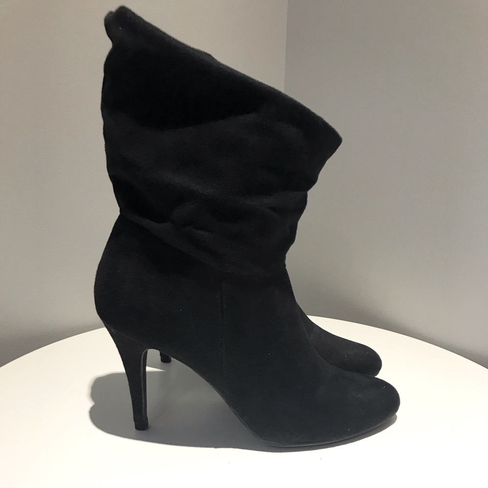Black suede bootie